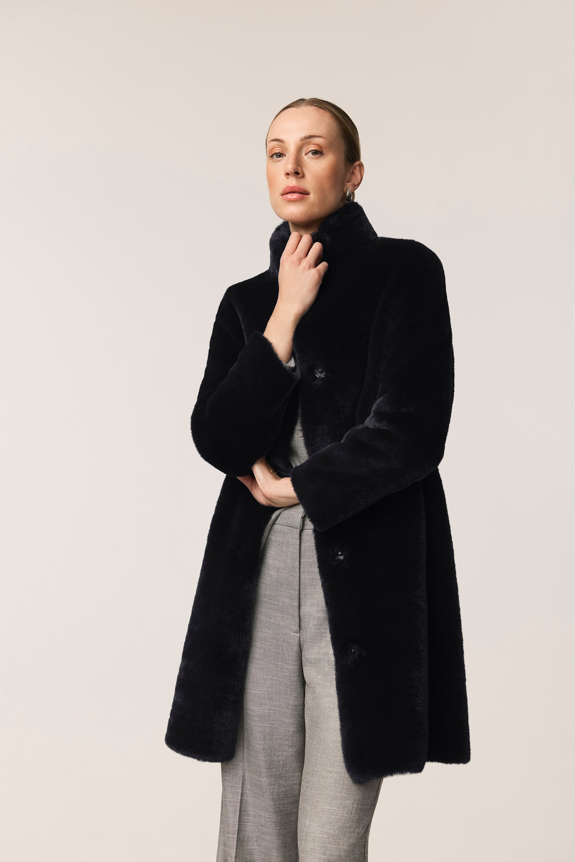 Jackie Faux Fur Shearling Coat Black – Issy London
