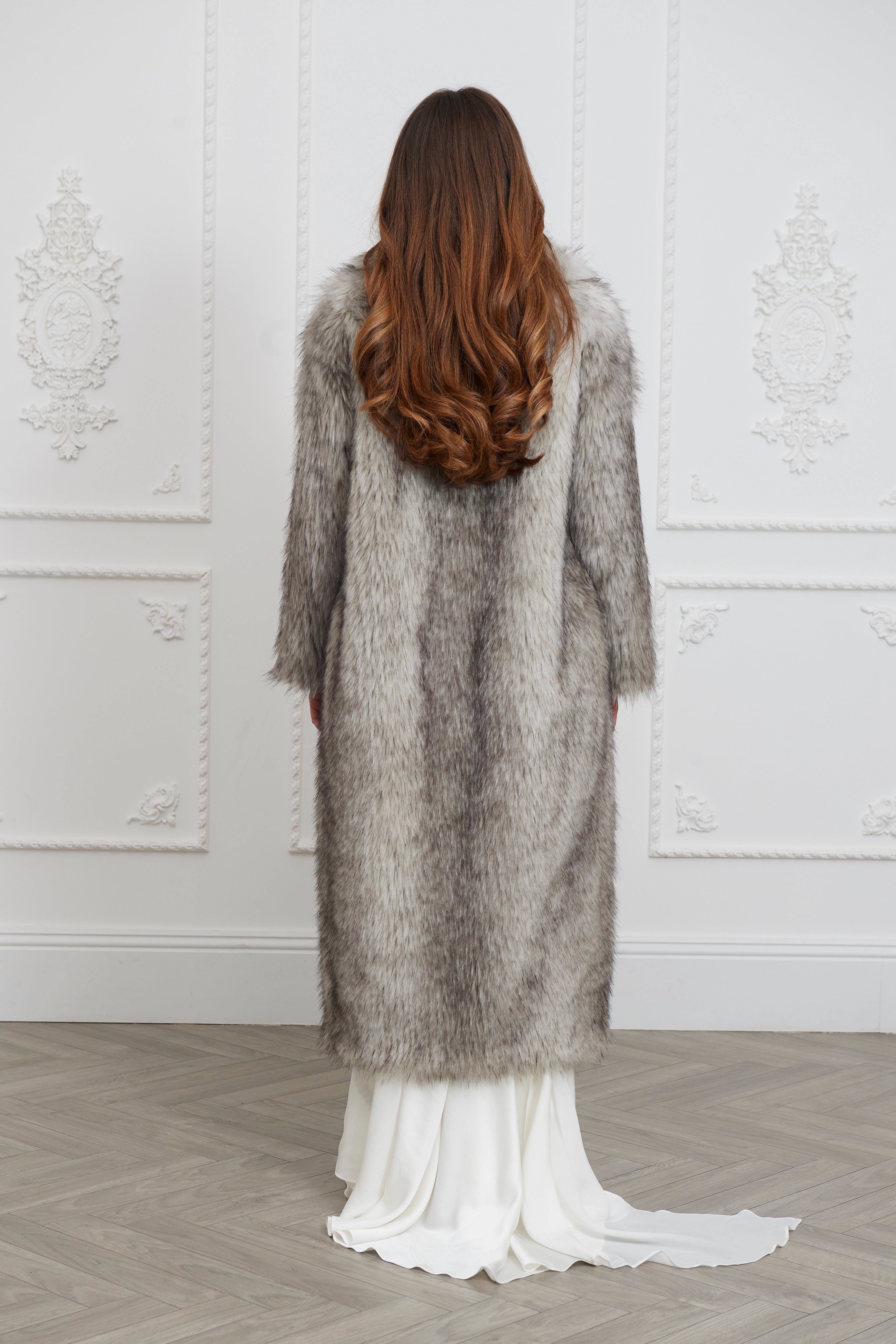 Lisabeth faux 2025 fur coat