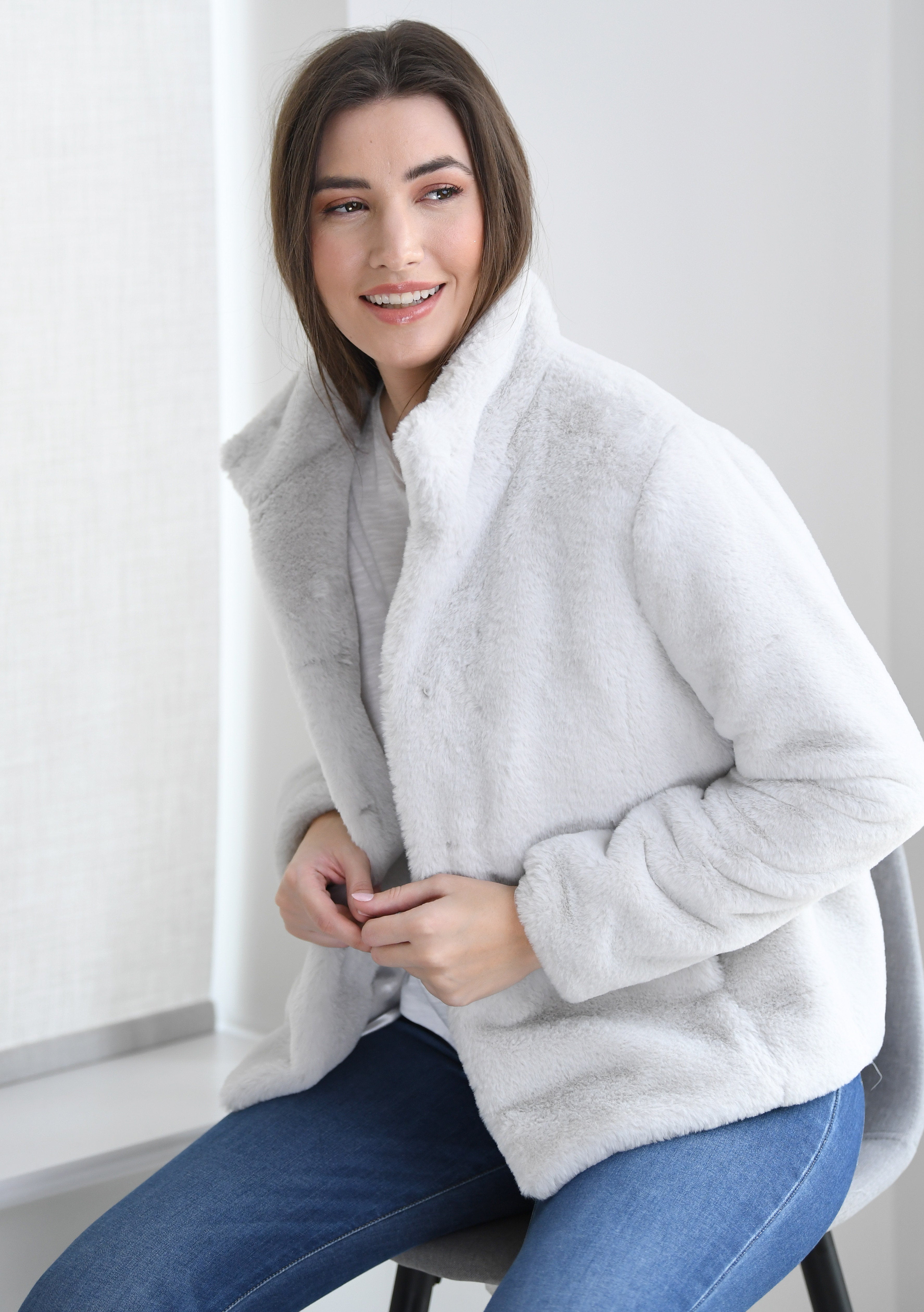 Ava Faux Fur Jacket Soft Grey Issy London